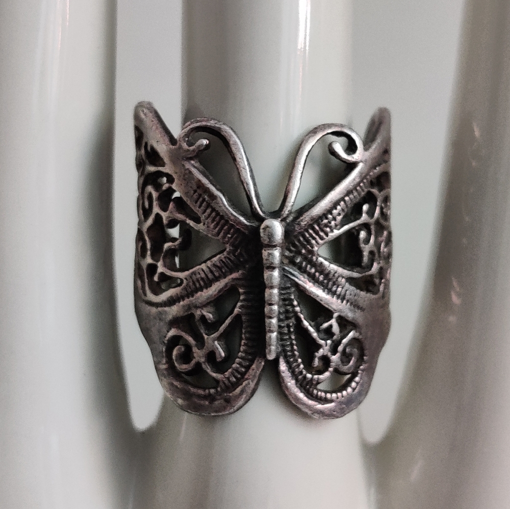 Beautiful Filigree Butterfly Ring in Sterling Silver
